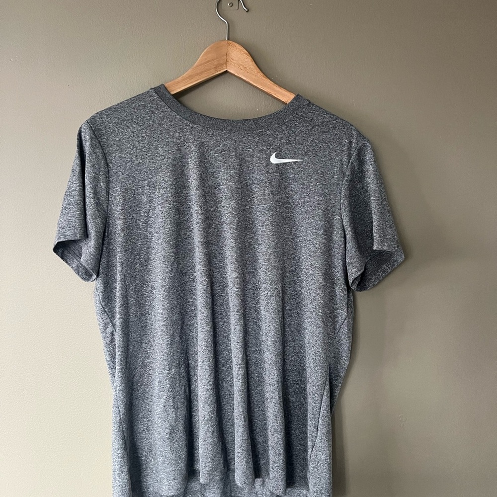 Nike Women's T-Shirts